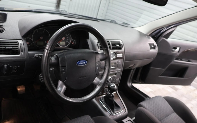Ford Mondeo cena 11400 przebieg: 211000, rok produkcji 2007 z Drobin małe 121